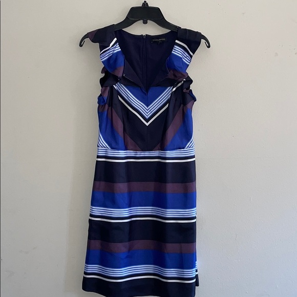 Banana Republic 100% SILK Striped Ruffle Shift Dress size 4P small - Picture 5 of 13